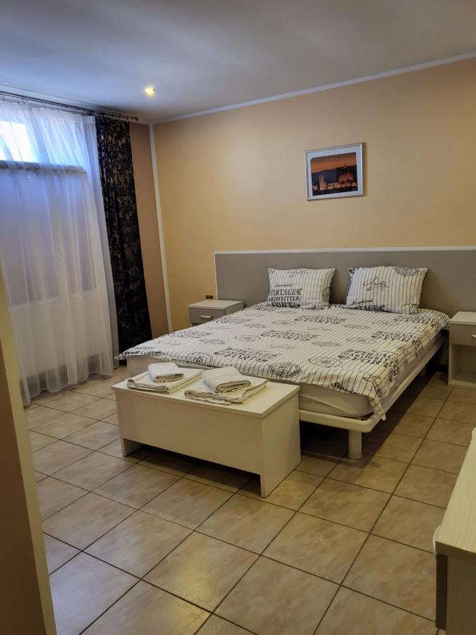 Pensiunea B&B Casa Italia Timişoara Extérieur photo